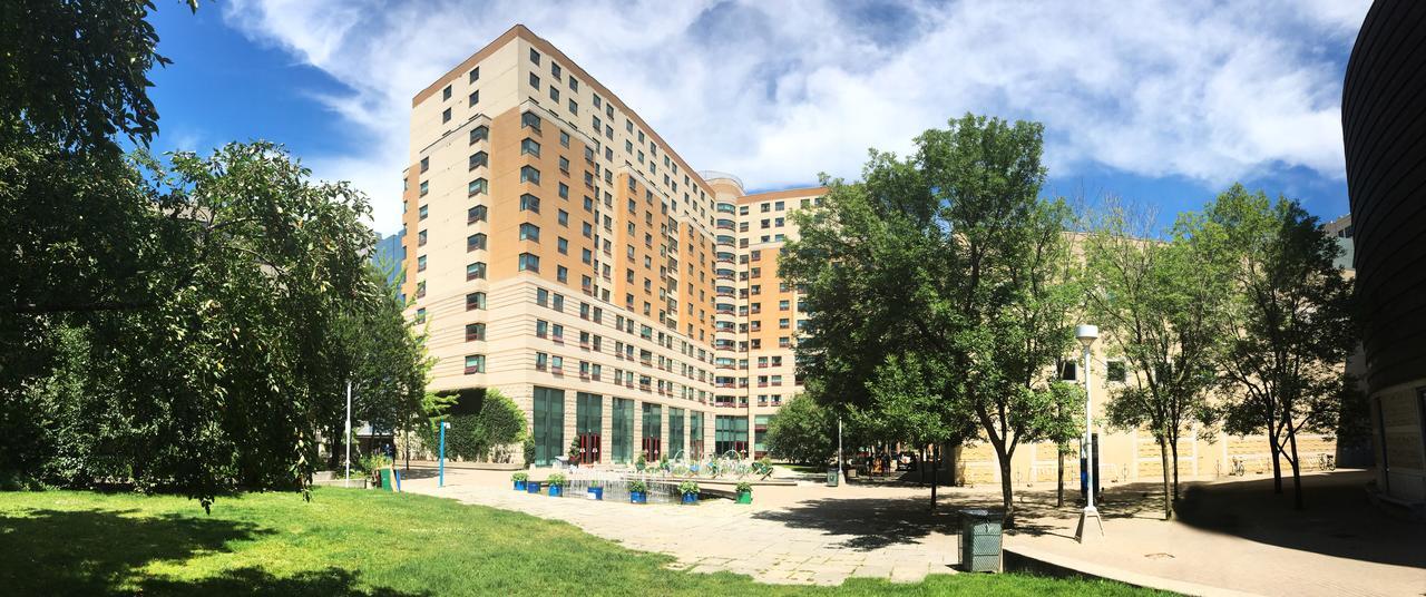 Toronto Metropolitan University- Pitman Hall Residence Exteriör bild